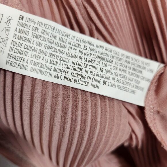 Endless Rose‎ Plisse Tie Neck Blouse in Blush - Size medium - Picture 5 of 6